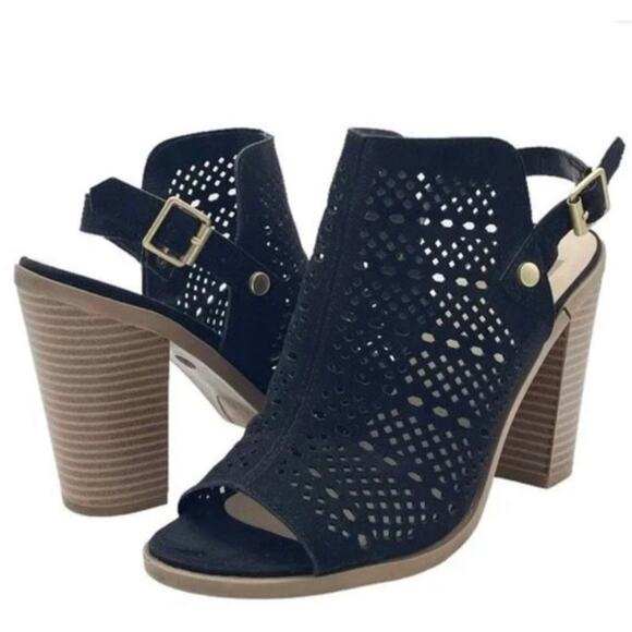 DV Dolce Vita Kassi Black Suede Slingback Laser Cut Open Toe Block Heel Sandals - Picture 2 of 10